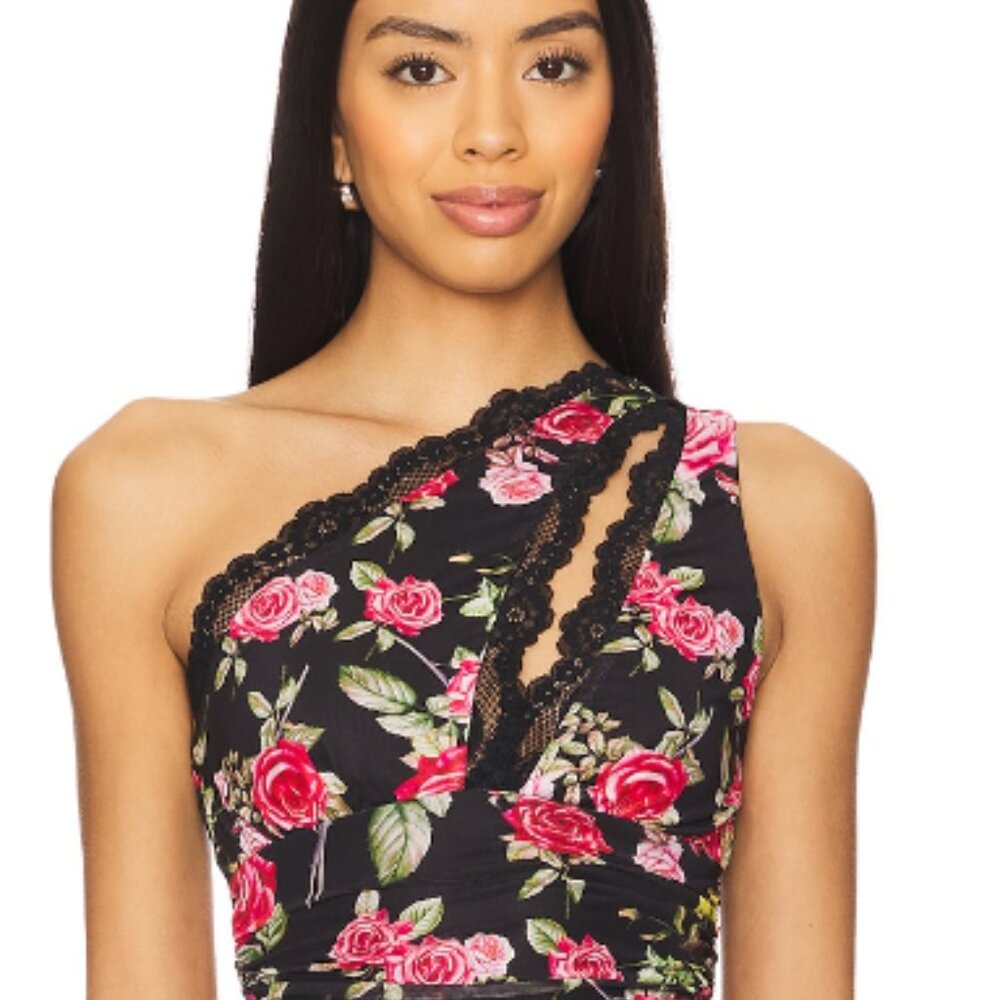 ARRM One-shoulder Top NWT